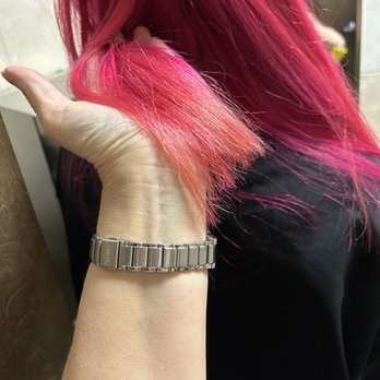 Cris Jon Salon - Yeah let's leave don't trust them to fix it again - Hair Salons Near Me - Lancaster , Pennsylvania