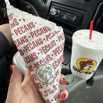 Buc-ee's - Gas Stations Near Me - Daytona Beach, Florida