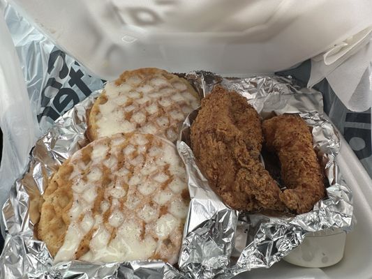 Birmingham Wings & Waffles by null