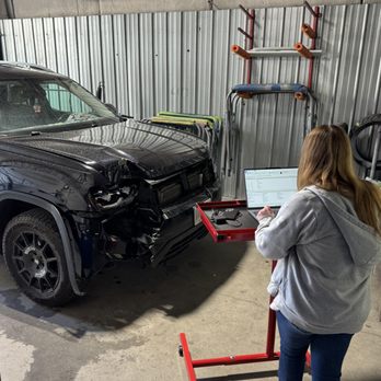 J&L Auto Body - We are proud to be I-CAR Gold Class Certified! - Body Shops Near Me - Keene, New Hampshire J&L Auto Body - We are proud to be I-CAR Gold Class Certified! - Body Shops Near Me - Keene, New Hampshire