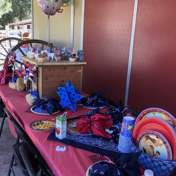 Earthquake Arabians - Nice and organized ‍ - Horseback Riding Near Me - Brentwood, California