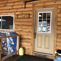 Wells Edge Country Store - The front door