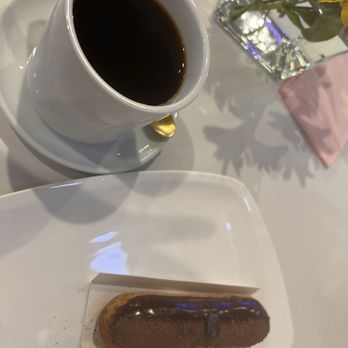 Eclair Affaire - This is heaven - Desserts Near Me - Weston, Florida Eclair Affaire - This is heaven - Desserts Near Me - Weston, Florida