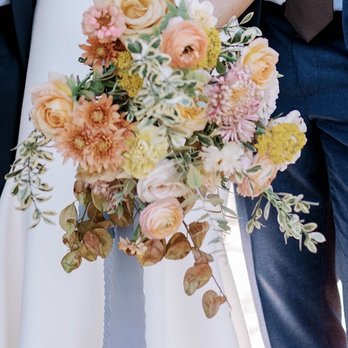 Tumbleweed Floral Design - Floral Designers Near Me