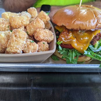 Burger Bench - Chorizo Diablo Burger with truffle parmesan tots - American Near Me - Escondido, California Burger Bench - Chorizo Diablo Burger with truffle parmesan tots - American Near Me - Escondido, California