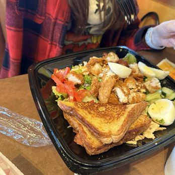 Zaxbys - This was my wife's half. Still full of salad and she still didn't eat all of it. - Fast Food Near Me - Jacksonville, Florida
