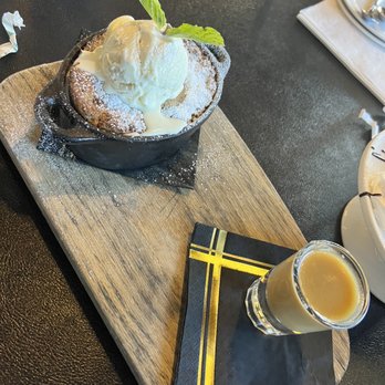 Morrison - Butterscotch Bread Pudding - Gastropubs Near Me - Los Angeles, California Morrison - Butterscotch Bread Pudding - Gastropubs Near Me - Los Angeles, California