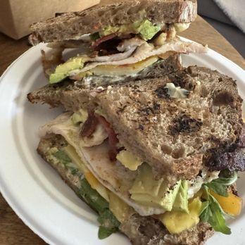 Juno's Kitchen & Delicatessen - Chicken sandwich special - Delis Near Me - Sacramento, California