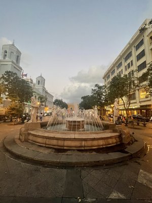 Plaza de Armas by null