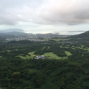 Pali Puka - Amazing views - Hiking Near Me - Nu'uanu Pali, Hawaii Pali Puka - Amazing views - Hiking Near Me - Nu'uanu Pali, Hawaii