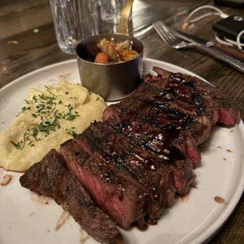 Wolf by Vanderpump at Caesars Republic Lake Tahoe - Ribeye - American Near Me - Stateline, Nevada