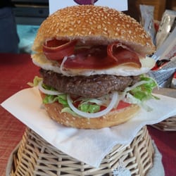 Kry's Burgers - Blue's burger