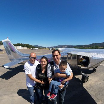 NorCal Skydiving - Family by the plane - Skydiving Near Me - Cloverdale, California
