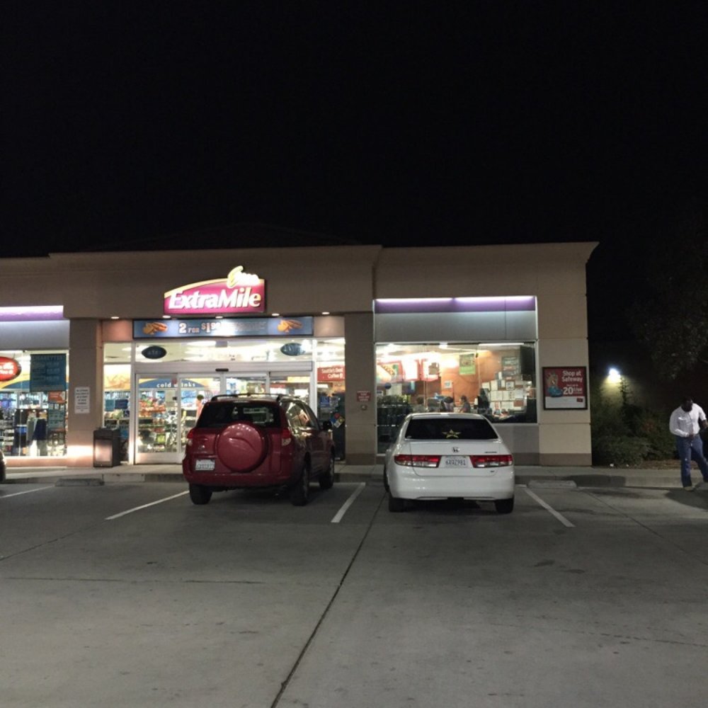 This is what the gas station really looks like! This is what the gas station really looks like!