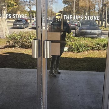 The UPS Store - Entrance - Printing Services Near Me - Lauderhill, Florida The UPS Store - Entrance - Printing Services Near Me - Lauderhill, Florida