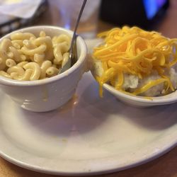 Texas Roadhouse - Mac & Cheese and Mashed Potatoes