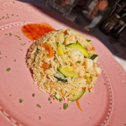 Al Faro - Riso thai con gamberetti e verdure/thai rise with prawns and vegetables