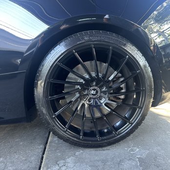 Auto Pride - Fixed wheel - Car Wash Near Me - Burlingame, California