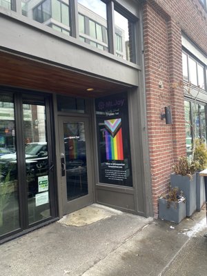 Queer/Bar by null