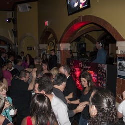 VLounge - VLounge Saturday Nights with Julian Jumpin Perez