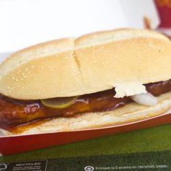 McDonald's - McRib 2.50 usd
