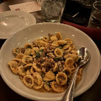 Trivoli Tavern - American Near Me - Chicago, Illinois Trivoli Tavern - American Near Me - Chicago, Illinois