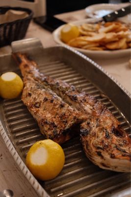 Telly's Taverna by null