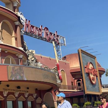 Universal Studios Florida - Hard Rock Cafe - Amusement Parks Near Me - Orlando, Florida Universal Studios Florida - Hard Rock Cafe - Amusement Parks Near Me - Orlando, Florida