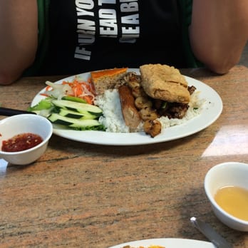 Com Tam Dat Thanh - What my boyfriend had gotten; can't remember what it was, exactly - Vietnamese Near Me - San Jose, California Com Tam Dat Thanh - What my boyfriend had gotten; can't remember what it was, exactly - Vietnamese Near Me - San Jose, California