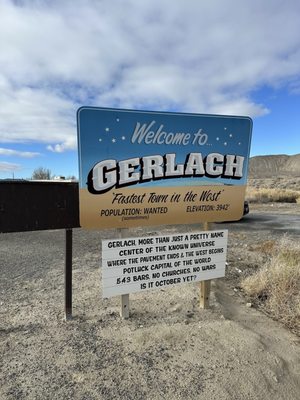 Bruno's Country Club by null