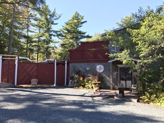 Ironbound Restaurant and Inn by null