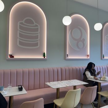 Gram Cafe & Pancakes - Interior - Pancakes Near Me - Irvine, California Gram Cafe & Pancakes - Interior - Pancakes Near Me - Irvine, California