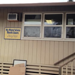 Ka Mana'olana Thrift Store - Front of store