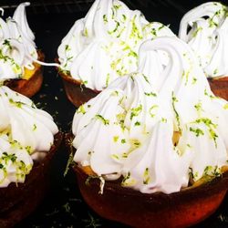 Golden Pub - Lemon Pie!