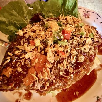 Zaab E Lee - Fish - Thai Near Me - Chicago, Illinois