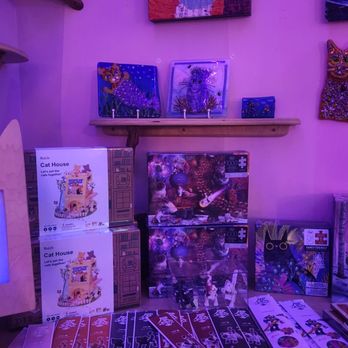 GiftyKitty - Gift Shops Near Me - Portland, Oregon
