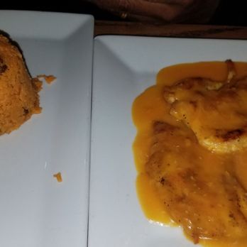 Cafe Kiskeya - Garlic Chicken & Yellow Rice - Spanish Near Me - New Hyde Park, New York