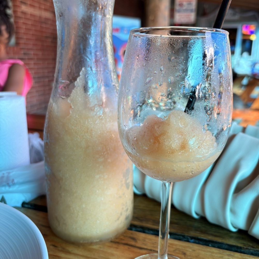 Sam's Boat - Seafood Near Me - Pearland, Texas Sam's Boat - Seafood Near Me - Pearland, Texas