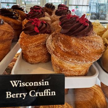 The Greenhouse - Cruffin - Wisconsin Berry - Ice Cream & Frozen Yogurt Near Me - Kohler, Wisconsin The Greenhouse - Cruffin - Wisconsin Berry - Ice Cream & Frozen Yogurt Near Me - Kohler, Wisconsin
