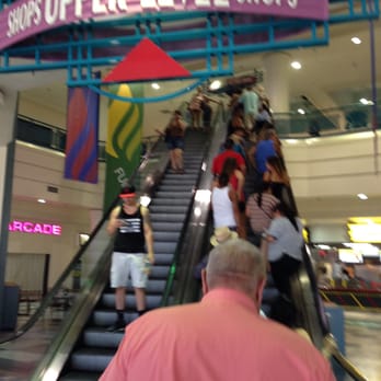 Laughlin Outlet Center - Shopping Centers Near Me - Laughlin, Nevada