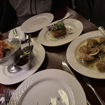Harry's - Jumbo Shrimp Cocktail, Jonah Crab Cake and Baked Clams Genovese - Steakhouses Near Me - Manhattan, New York Harry's - Jumbo Shrimp Cocktail, Jonah Crab Cake and Baked Clams Genovese - Steakhouses Near Me - Manhattan, New York