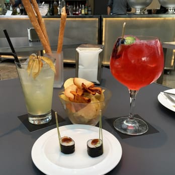 Terraza Hotel Urban - Tapas and drinks up on the terraza. - Pubs Near Me - Madrid, M Terraza Hotel Urban - Tapas and drinks up on the terraza. - Pubs Near Me - Madrid, M
