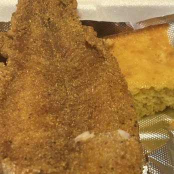 La Glory's - This catfish was seasoned well and was served right ( 2 Piece Catfish Dinner) - Soul Food Near Me - Columbus, Ohio