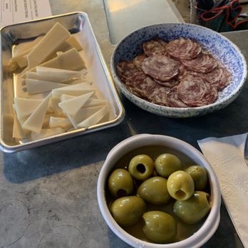 Voyager - Wine Bars Near Me - Milwaukee, Wisconsin