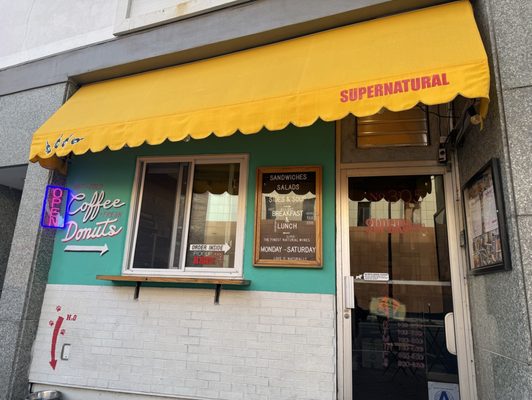 SuperNatural Food & Wine by null
