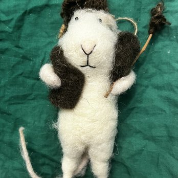 MAM Resale and Boutique - Adorable felted Christmas ornament. - Community Service/Non-Profit Near Me - Houston, Texas