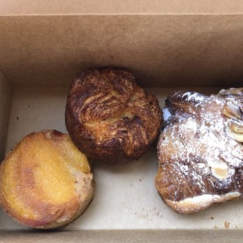 Manresa Bread - Peach polenta cake, Kouign Amann and almond croissant - Bakeries Near Me - Los Gatos, California Manresa Bread - Peach polenta cake, Kouign Amann and almond croissant - Bakeries Near Me - Los Gatos, California