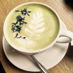 Juice Press People - Delicious and beautiful matcha latte with soy milk