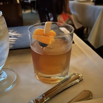 El Gaucho - Bellevue - Old fashioned - Steakhouses Near Me - Bellevue, Washington
