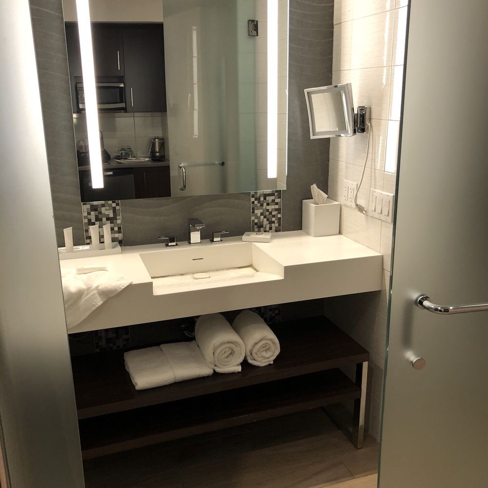 The Brooklyn - Hotels Near Me - Brooklyn, New York